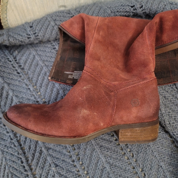 Born Hayden Red Distressed Suede Boots Knee High Size 7.5 - Picture 9 of 15